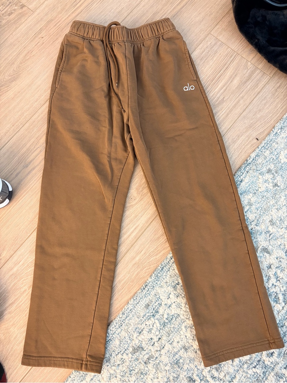 Alo Accolade Sweatpants Size Medium